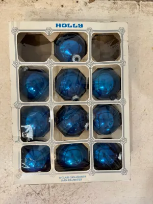 10 Blue Vintage Holly Ornaments
