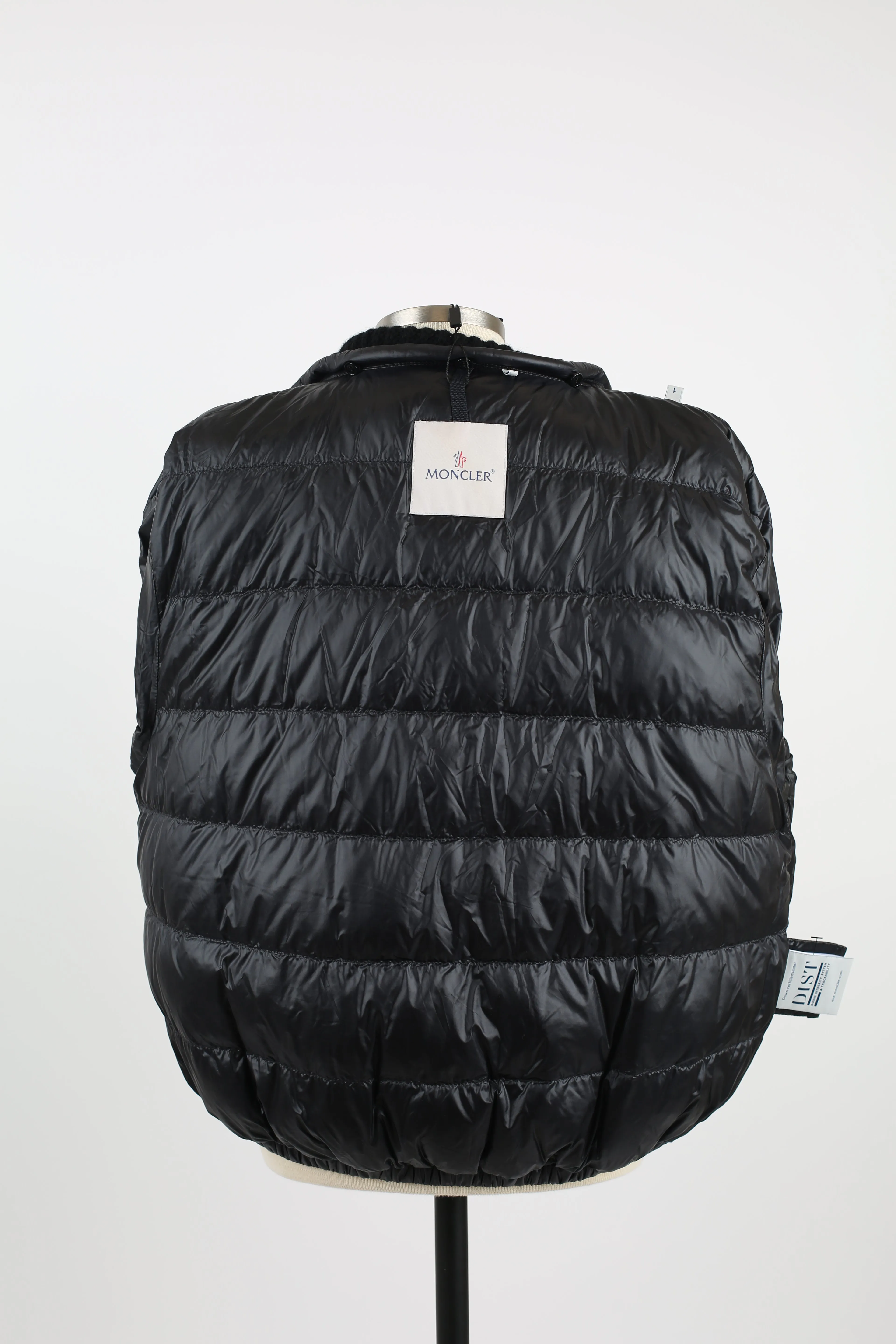 Arpont Diamond Quilted Down Jacket