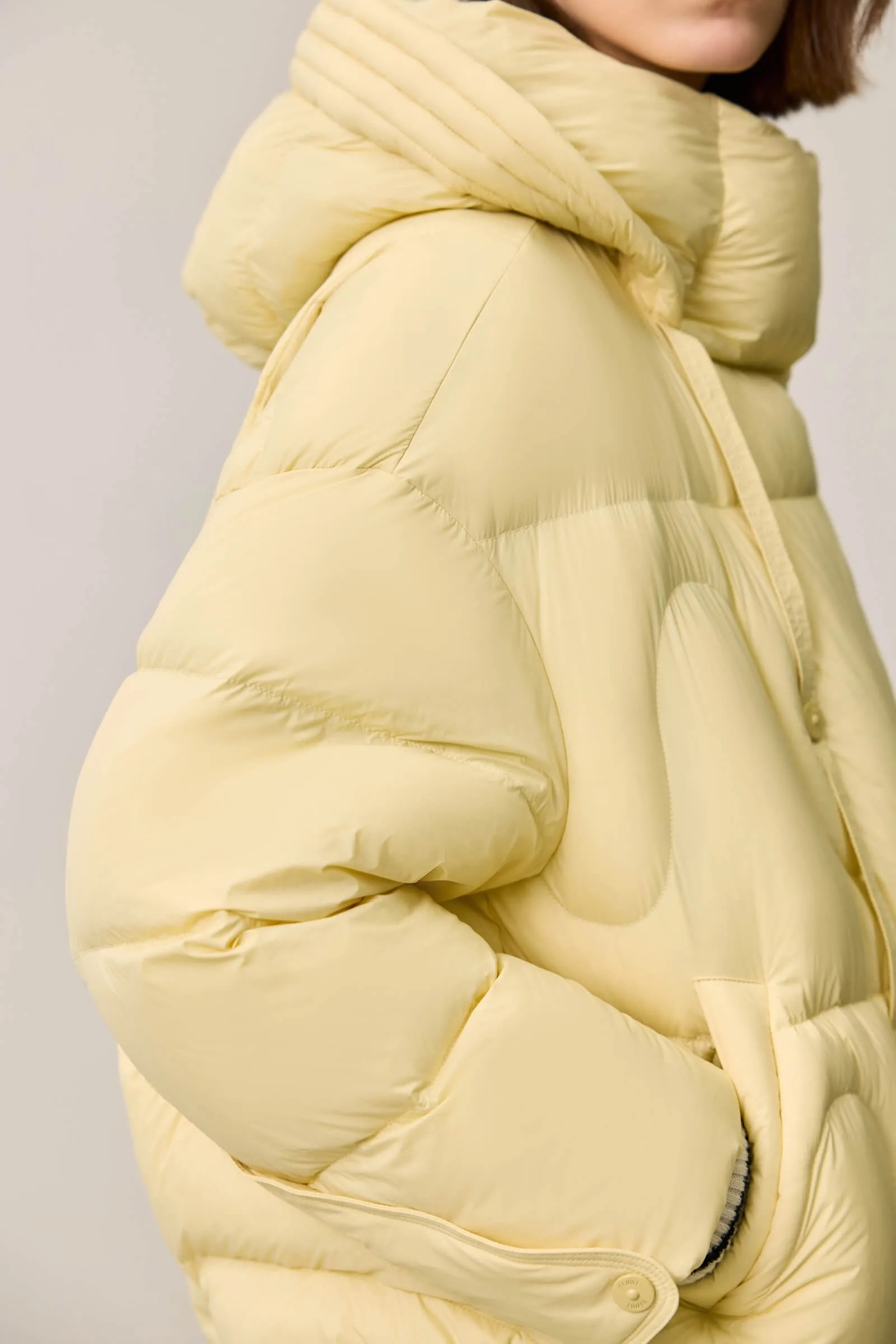 LILY Ultra-Light Cloud 90% Down Jacket