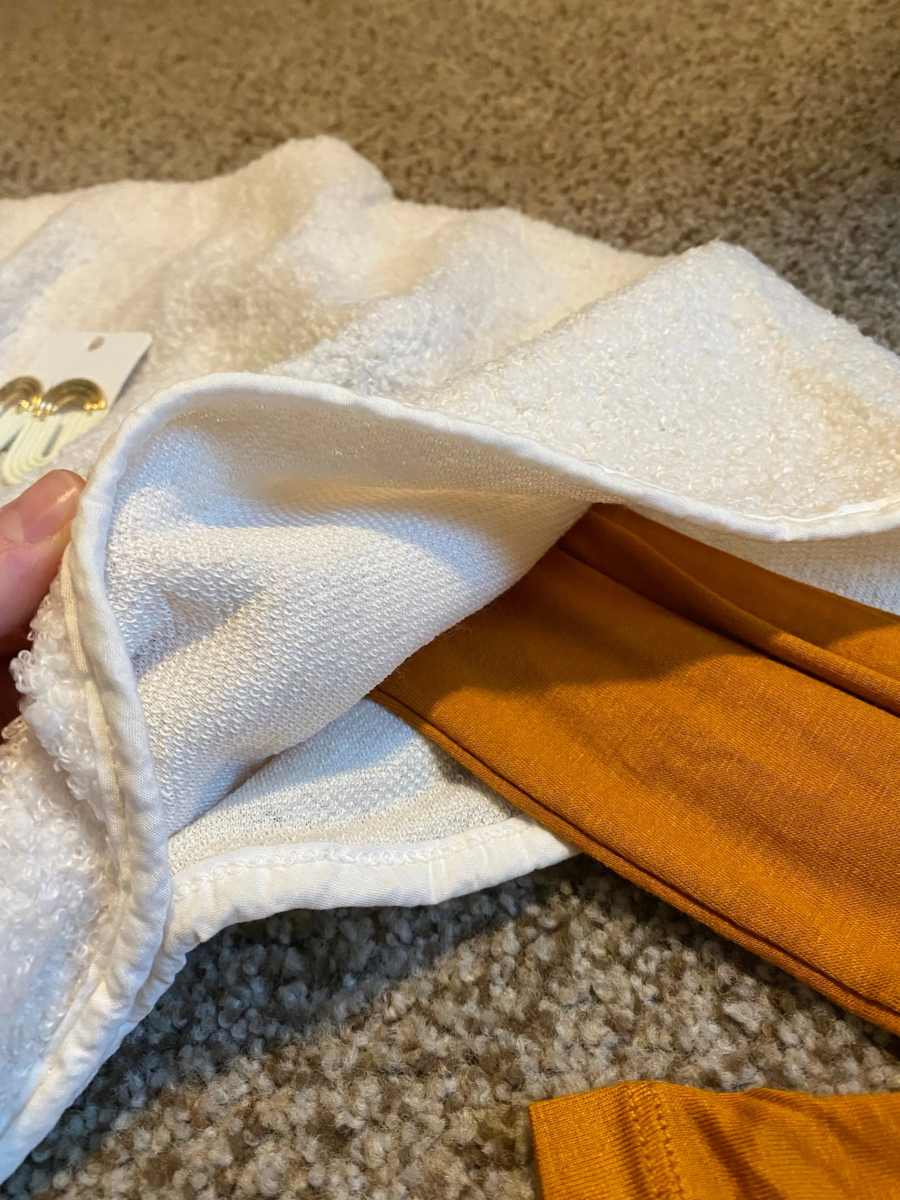 Sherpa shawl