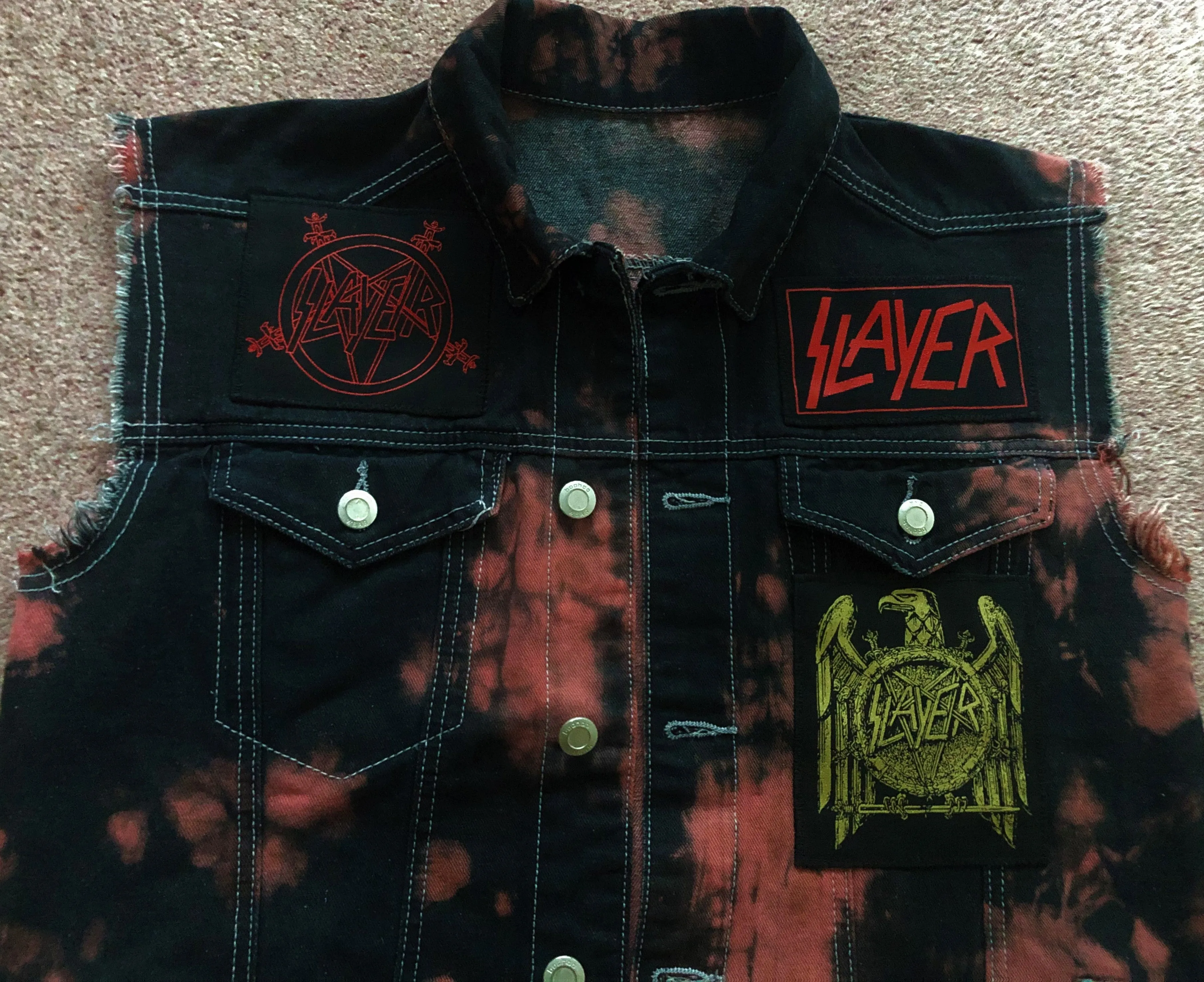 Slayer Raining Blood Red Tie-Bleach Patch Battle Jacket Cut-Off Denim