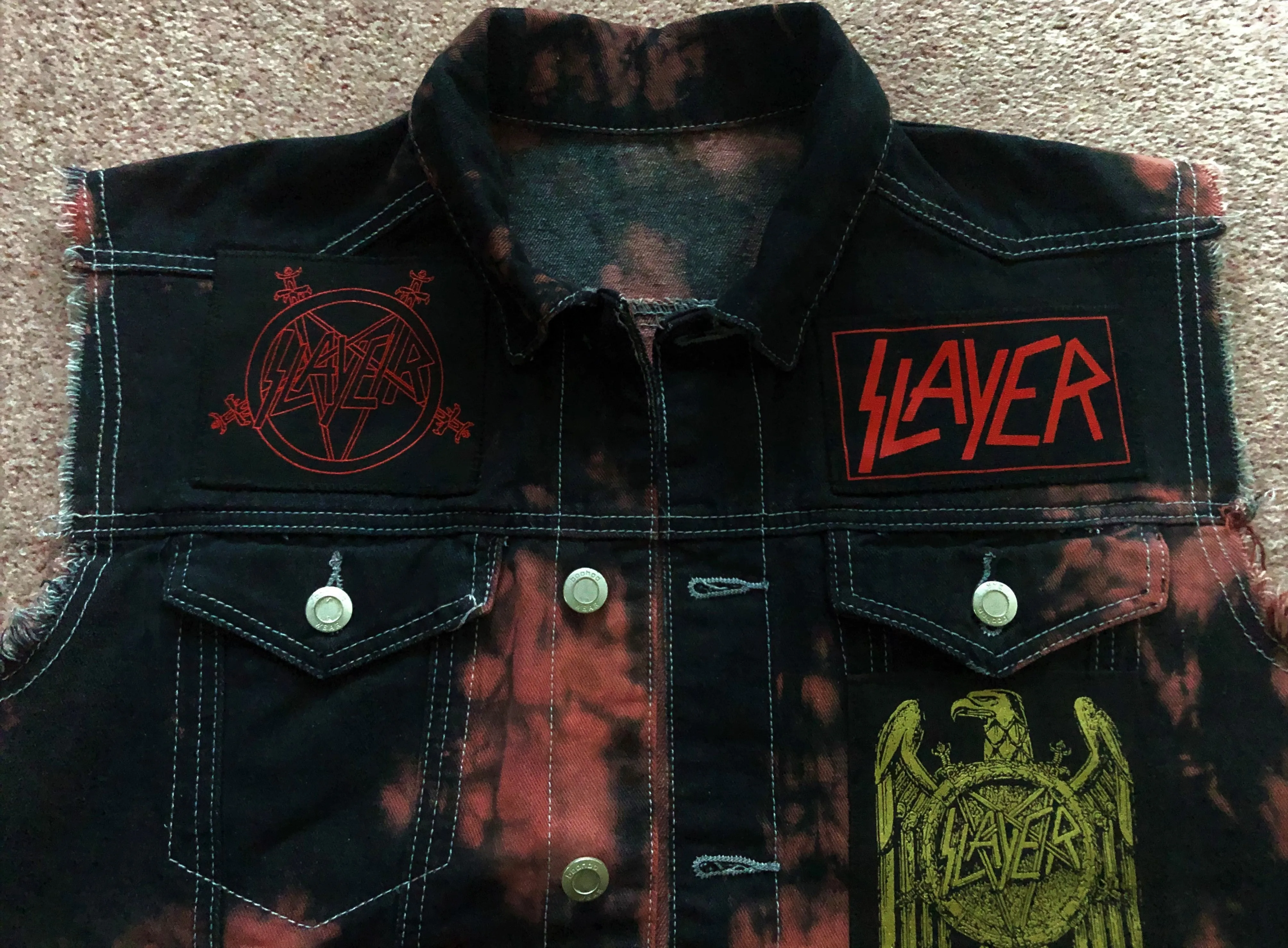 Slayer Raining Blood Red Tie-Bleach Patch Battle Jacket Cut-Off Denim