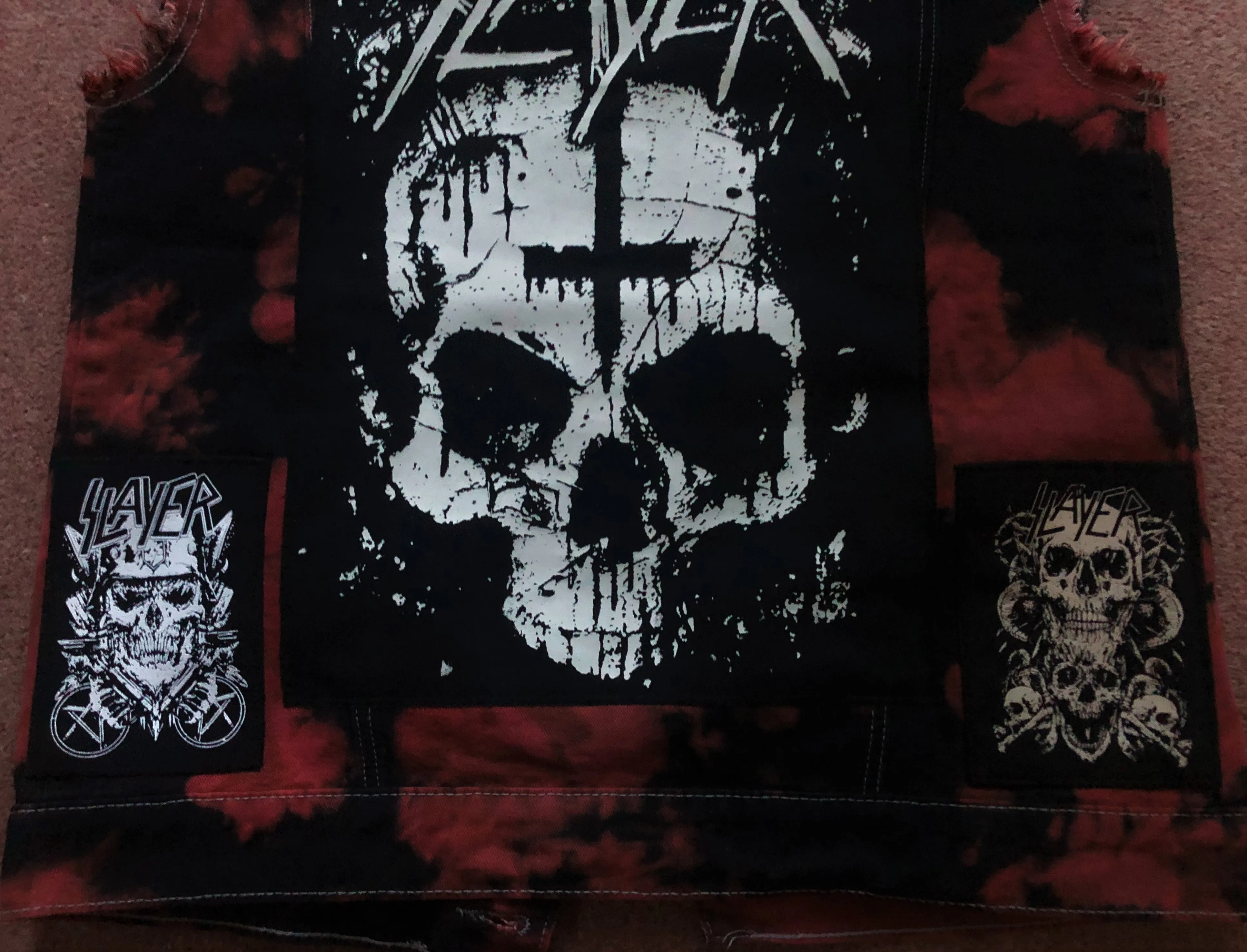 Slayer Raining Blood Red Tie-Bleach Patch Battle Jacket Cut-Off Denim