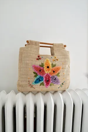 Vintage Woven Straw Floral Tote